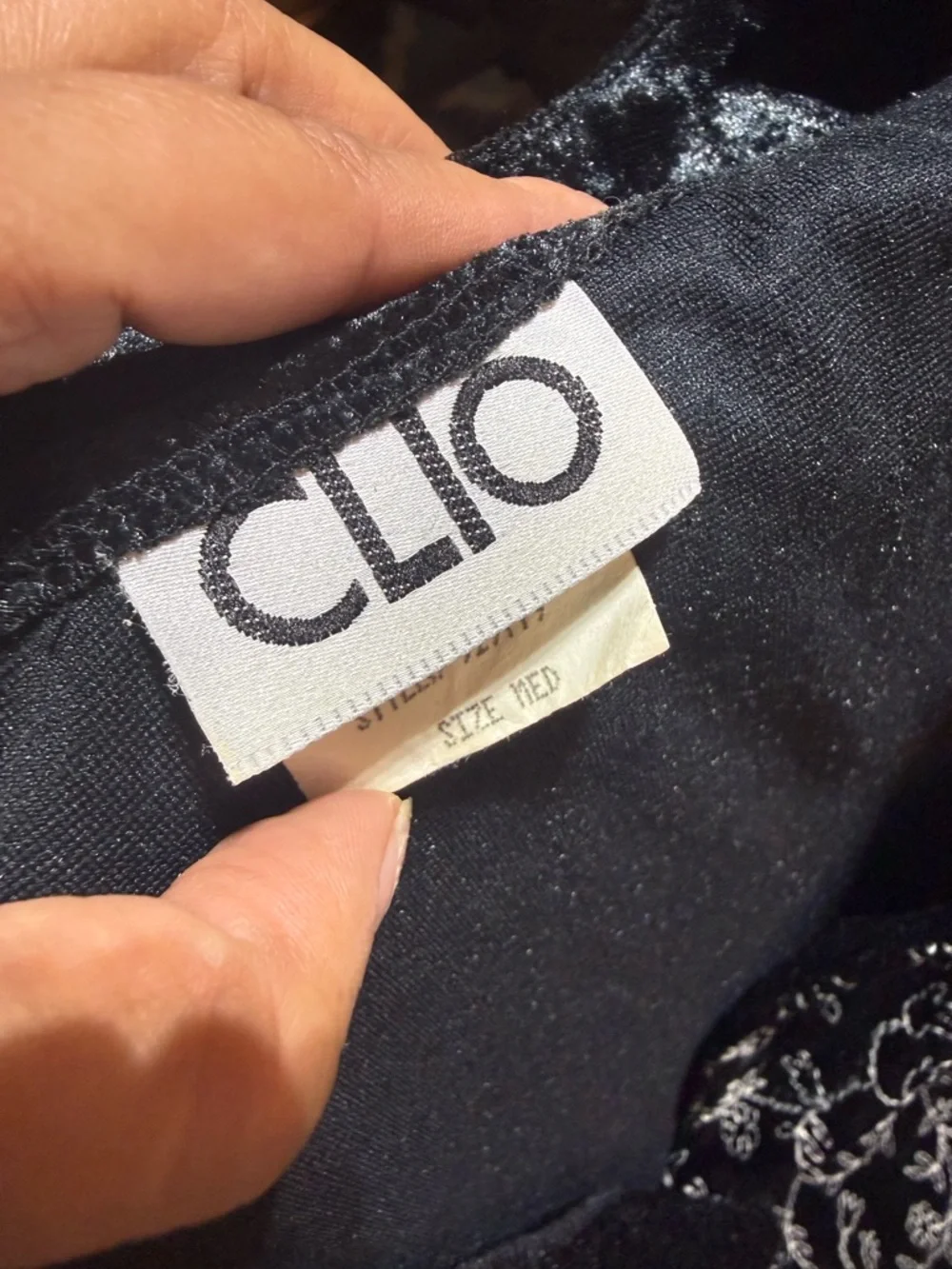 CLIO velvet black Floral Embroidered long Vest/Sleeveless Top|Woman size M - Picture 8 of 8